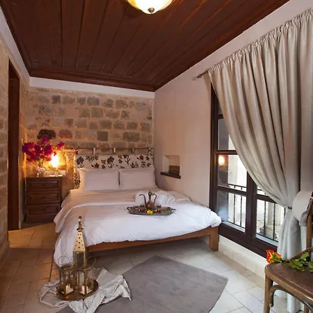 Medieval Dreams Villa *