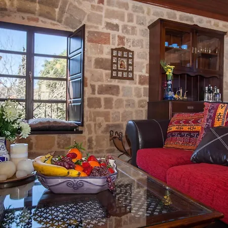 Medieval Dreams Villa *