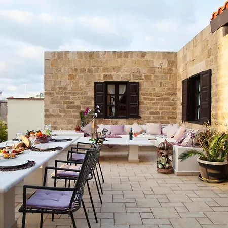 Medieval Dreams Willa Rhodes City