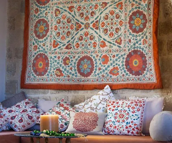 Villa Medieval Dreams