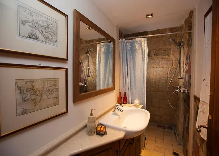 Medieval Dreams Villa *